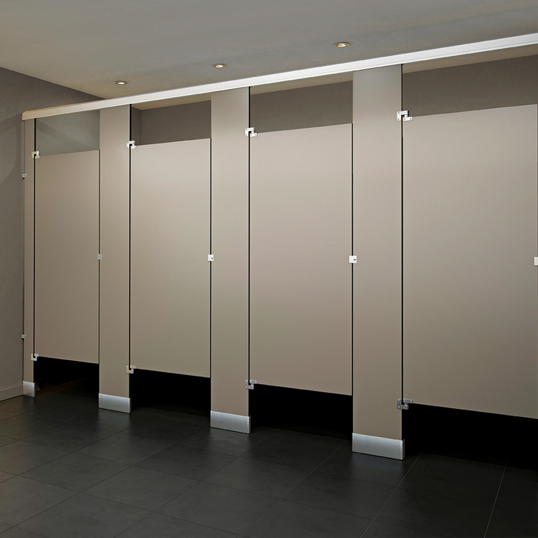 DIVISIONES Y ACCESORIOS DE BAÑO - EMPTER